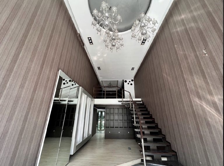 image-0012  Commercial building in Thonglor for Rent