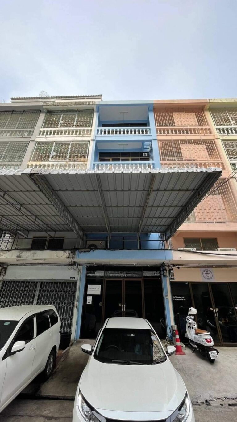 image-0926 Home Office in Phra Khanong for Rent