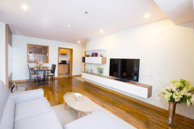 image-1404 Queen’s Park View for Rent