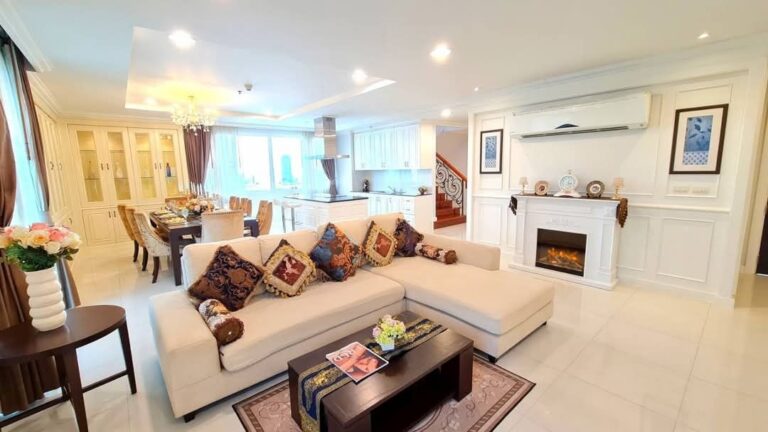 image-1431 Apartment Duplex Penthouse in Sukhumvit 49 for Rent
