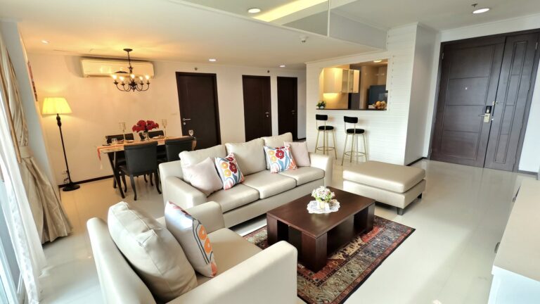 image-1427 Apartment in Sukhumvit 49 for Rent