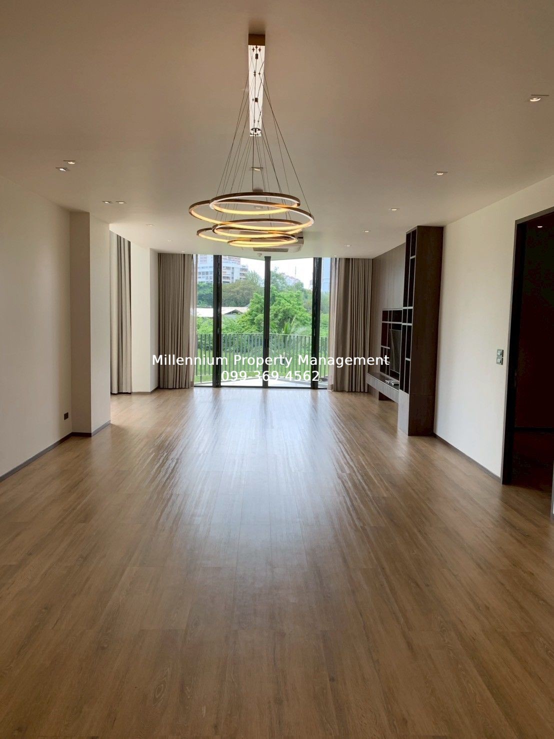 1469 Raveevan Space Pet friendly for Rentimage-