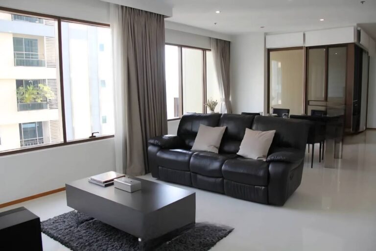image-1546 The Emporio Place for Rent