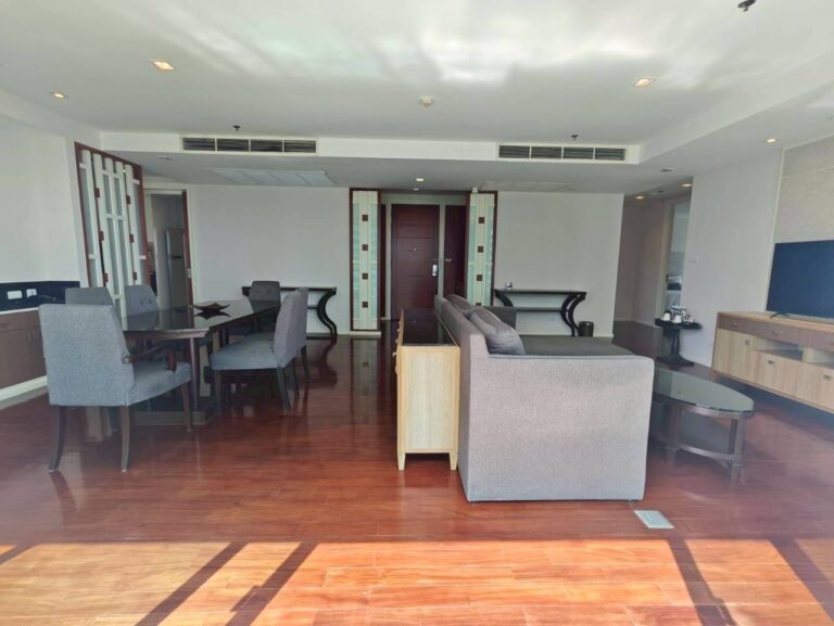 image-1580 GM Service Apartment for Rent