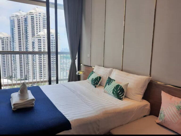 image-1582 Park Origin Phrom Phong for Rent