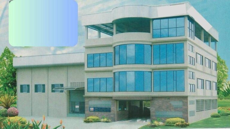 image-1597 Office Building with Warehouse for Rent/Sale