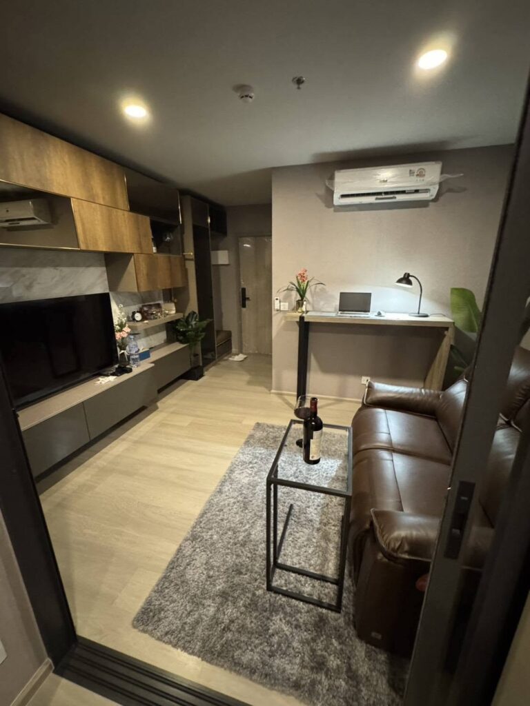 image-1616 Aspire Onnut Station for Rent