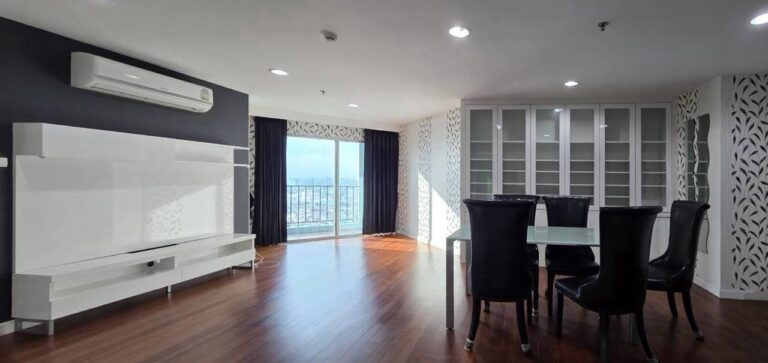 image-1653 Belle Grand Rama 9 for Sale