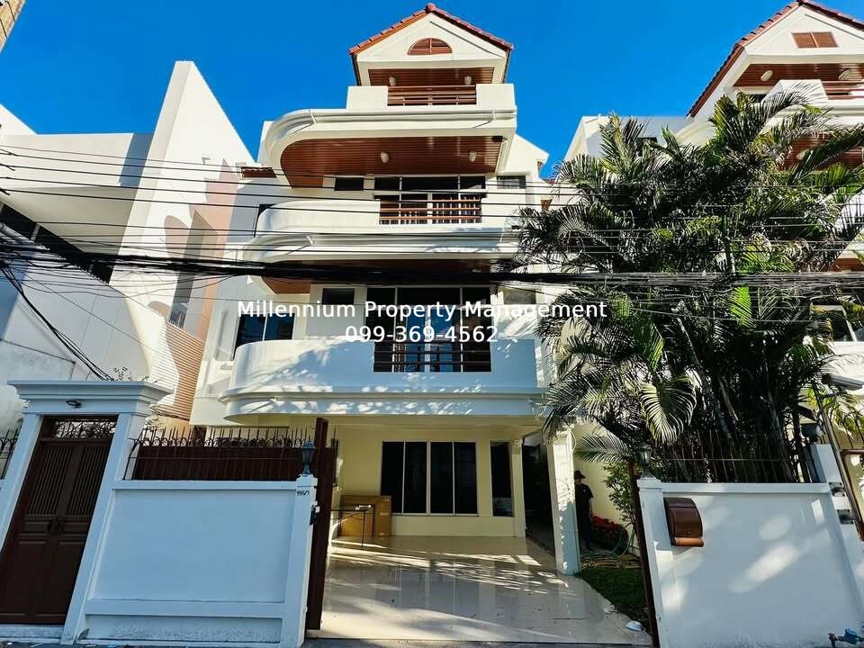 image-1663 Townhouse in Sukhumvit 31 Yak 2 for Rent