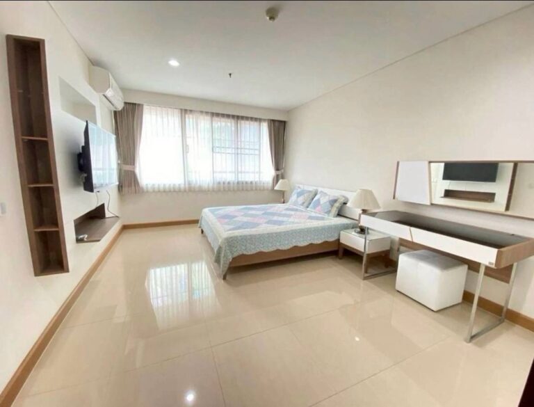 image-1680 Tai ping towers for Rent