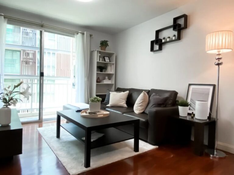 image-1631 49 Plus for Rent
