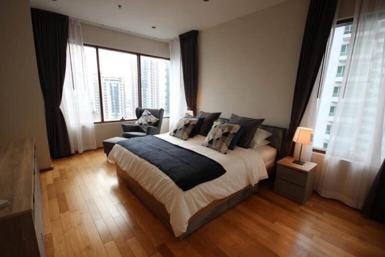 image-1741 The Emporio Place for Rent