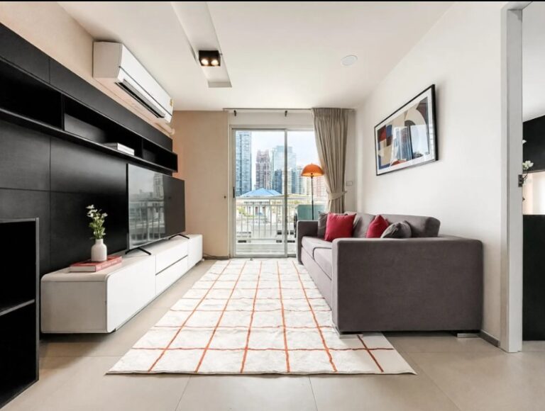 image-1715 49 Plus for Rent