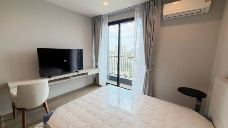 image-1820 THE CROWN Residences for Rent