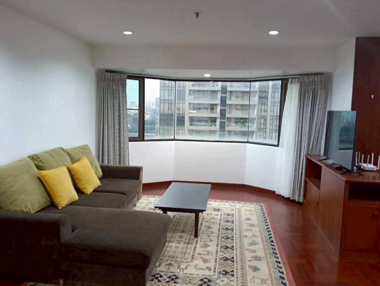 image-1808 Baan Suanpetch for Rent